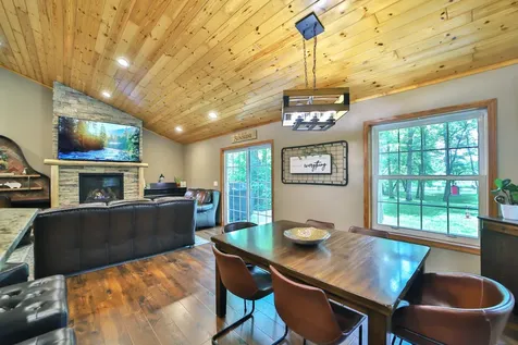 2311 E River Road Motley MN 56466