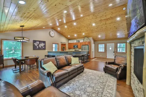 2311 E River Road Motley MN 56466
