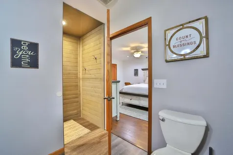 2311 E River Road Motley MN 56466