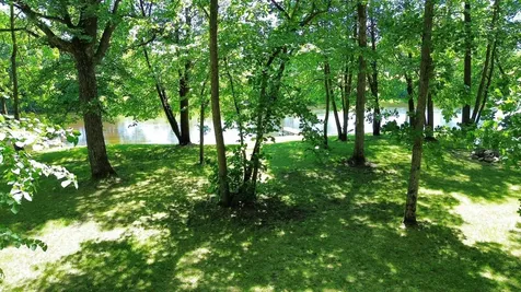 2311 E River Road Motley MN 56466