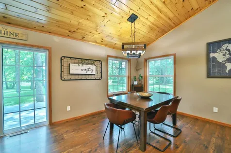 2311 E River Road Motley MN 56466