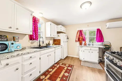 1074 Euclid Street Saint Paul MN 55106