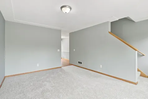 2875 Arboretum Village Trail Chanhassen MN 55331