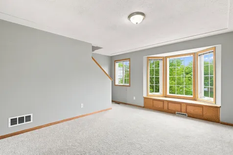 2875 Arboretum Village Trail Chanhassen MN 55331
