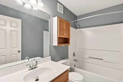 2875 Arboretum Village Trail Chanhassen MN 55331