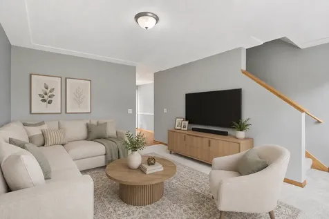 2875 Arboretum Village Trail Chanhassen MN 55331