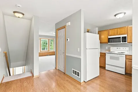 2875 Arboretum Village Trail Chanhassen MN 55331