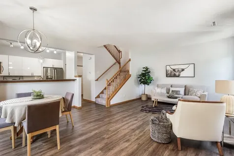 1692 Liberty Circle Shakopee MN 55379