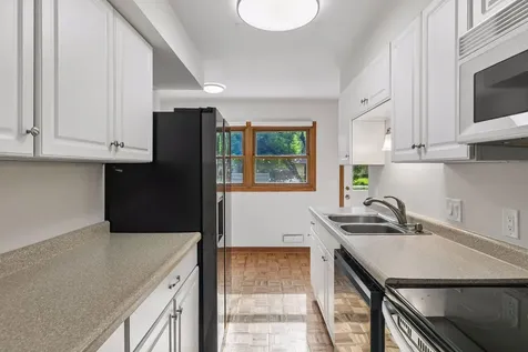 3521 County Road 101 Minnetonka MN 55345