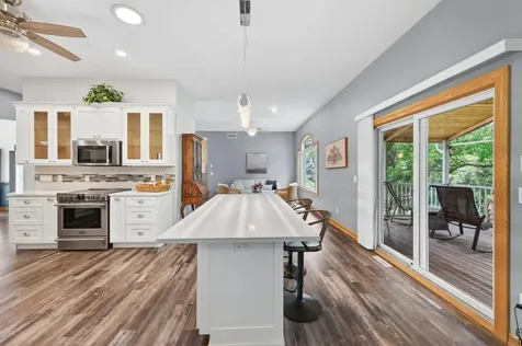 11312 Kenworth Lane Lakeville MN 55044