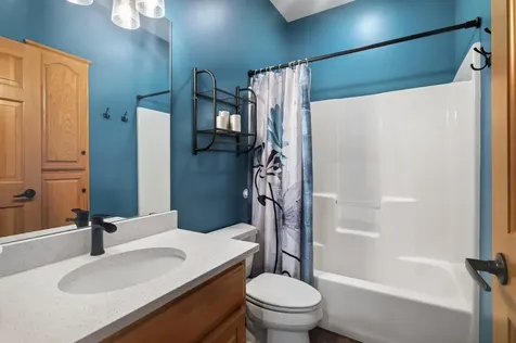11312 Kenworth Lane Lakeville MN 55044