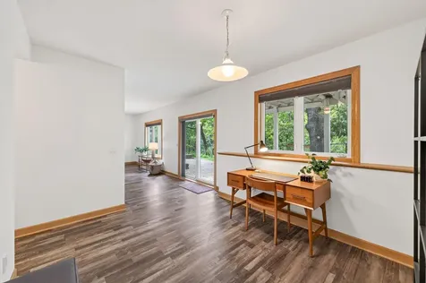 11312 Kenworth Lane Lakeville MN 55044