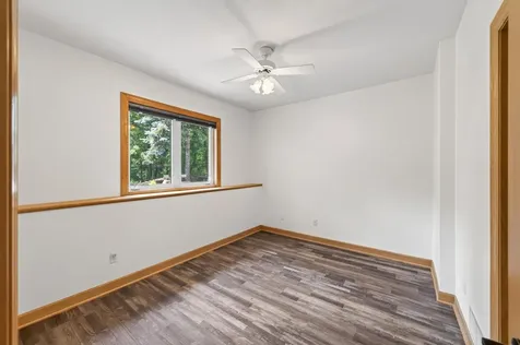 11312 Kenworth Lane Lakeville MN 55044