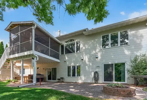 11312 Kenworth Lane Lakeville MN 55044