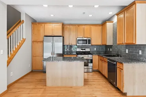 15589 Dwellers Way Apple Valley MN 55124