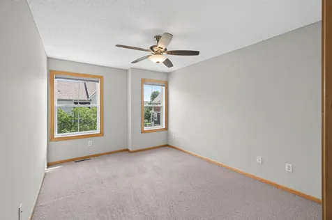 15589 Dwellers Way Apple Valley MN 55124