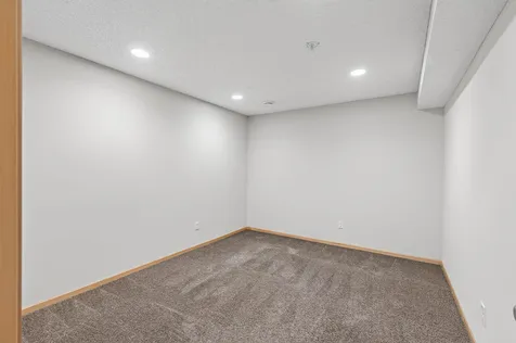 15589 Dwellers Way Apple Valley MN 55124