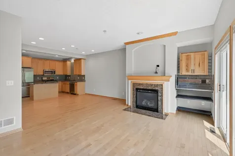 15589 Dwellers Way Apple Valley MN 55124