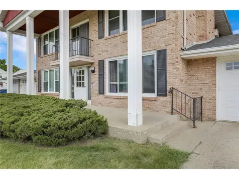 4000 Mavelle Drive Edina MN 55435