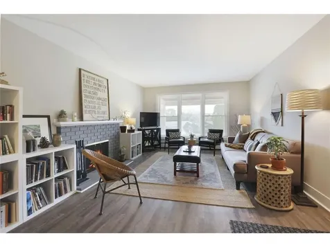 4000 Mavelle Drive Edina MN 55435