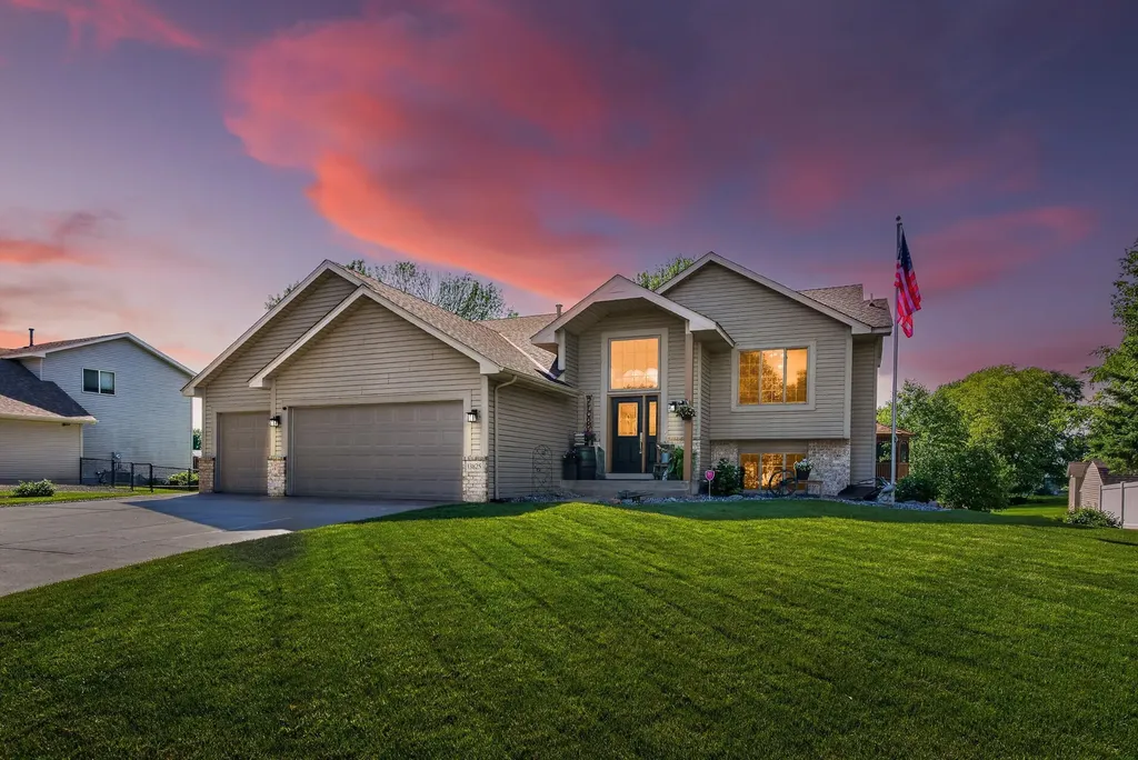 13825 Mallard Trail Rogers MN 55374