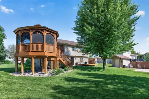 13825 Mallard Trail Rogers MN 55374
