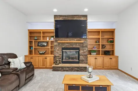 12572 224th Court NW Elk River MN 55330