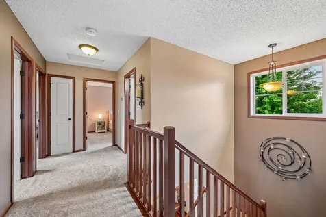 662 Jutland Avenue Shakopee MN 55379
