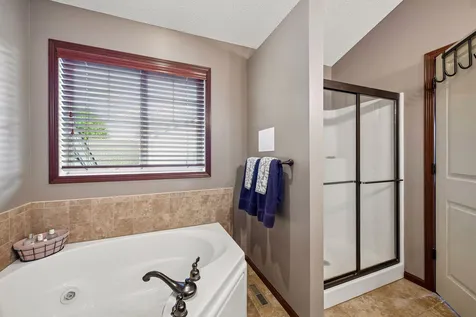 662 Jutland Avenue Shakopee MN 55379
