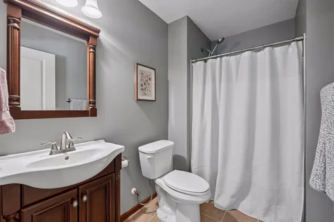 662 Jutland Avenue Shakopee MN 55379
