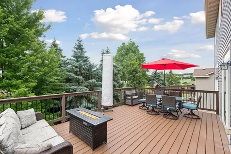 662 Jutland Avenue Shakopee MN 55379