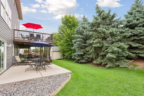 662 Jutland Avenue Shakopee MN 55379