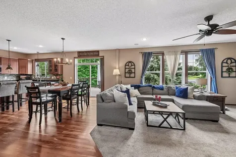 662 Jutland Avenue Shakopee MN 55379