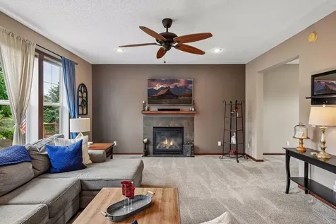 662 Jutland Avenue Shakopee MN 55379