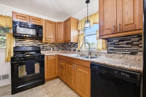 7696 Van Buren Street NE Fridley MN 55432
