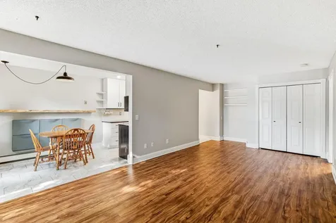4424 Cedar Lake Road S Saint Louis Park MN 55416
