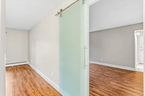 4424 Cedar Lake Road S Saint Louis Park MN 55416