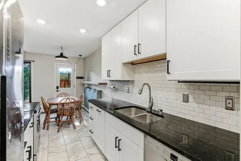 4424 Cedar Lake Road S Saint Louis Park MN 55416