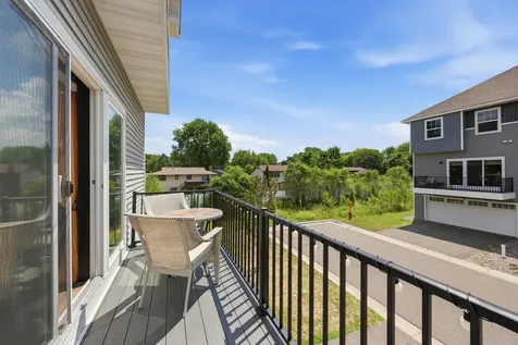 10259 3rd Street NE Blaine MN 55434