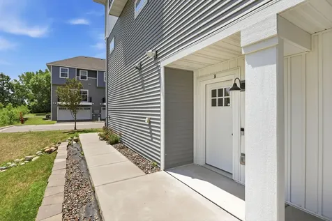 10259 3rd Street NE Blaine MN 55434