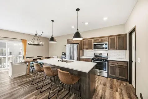 10259 3rd Street NE Blaine MN 55434