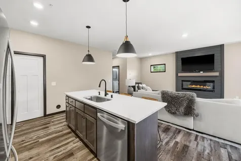 10259 3rd Street NE Blaine MN 55434