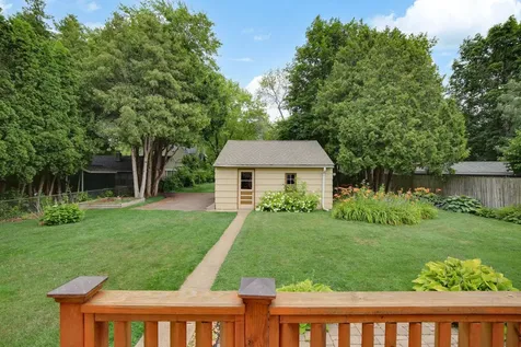 615 4th Street N Stillwater MN 55082