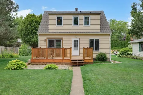 615 4th Street N Stillwater MN 55082