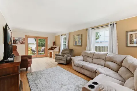 615 4th Street N Stillwater MN 55082
