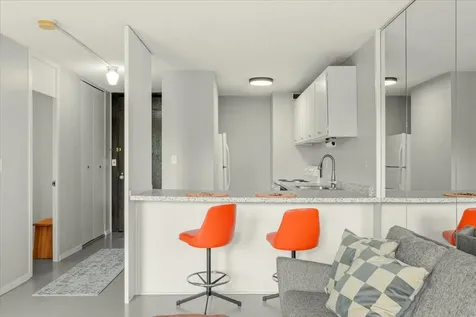 15 S 1st Street Minneapolis MN 55401
