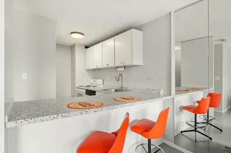 15 S 1st Street Minneapolis MN 55401
