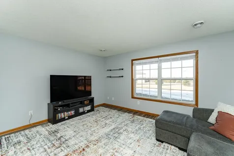 619 Pointe Court SW Rochester MN 55902