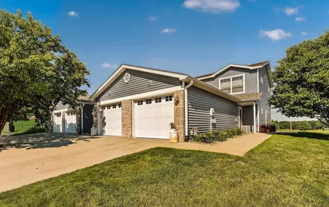 619 Pointe Court SW Rochester MN 55902