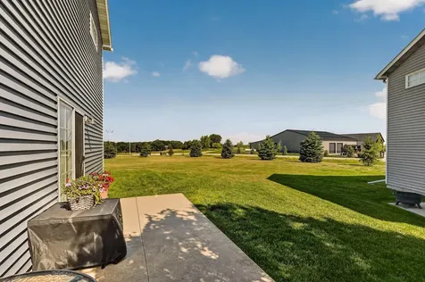 619 Pointe Court SW Rochester MN 55902